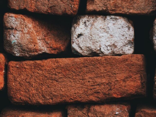 maroon bricks